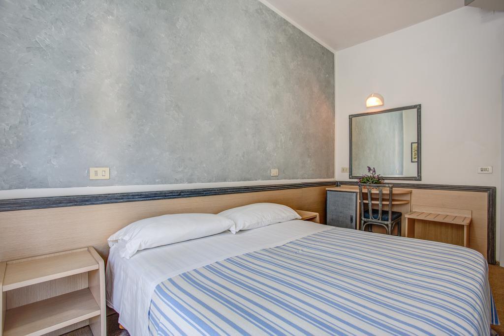 Hotel San Giorgio Milano Marittima Cameră foto